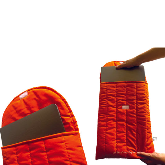 Laptop Case: Touch Pas C'est à Moi